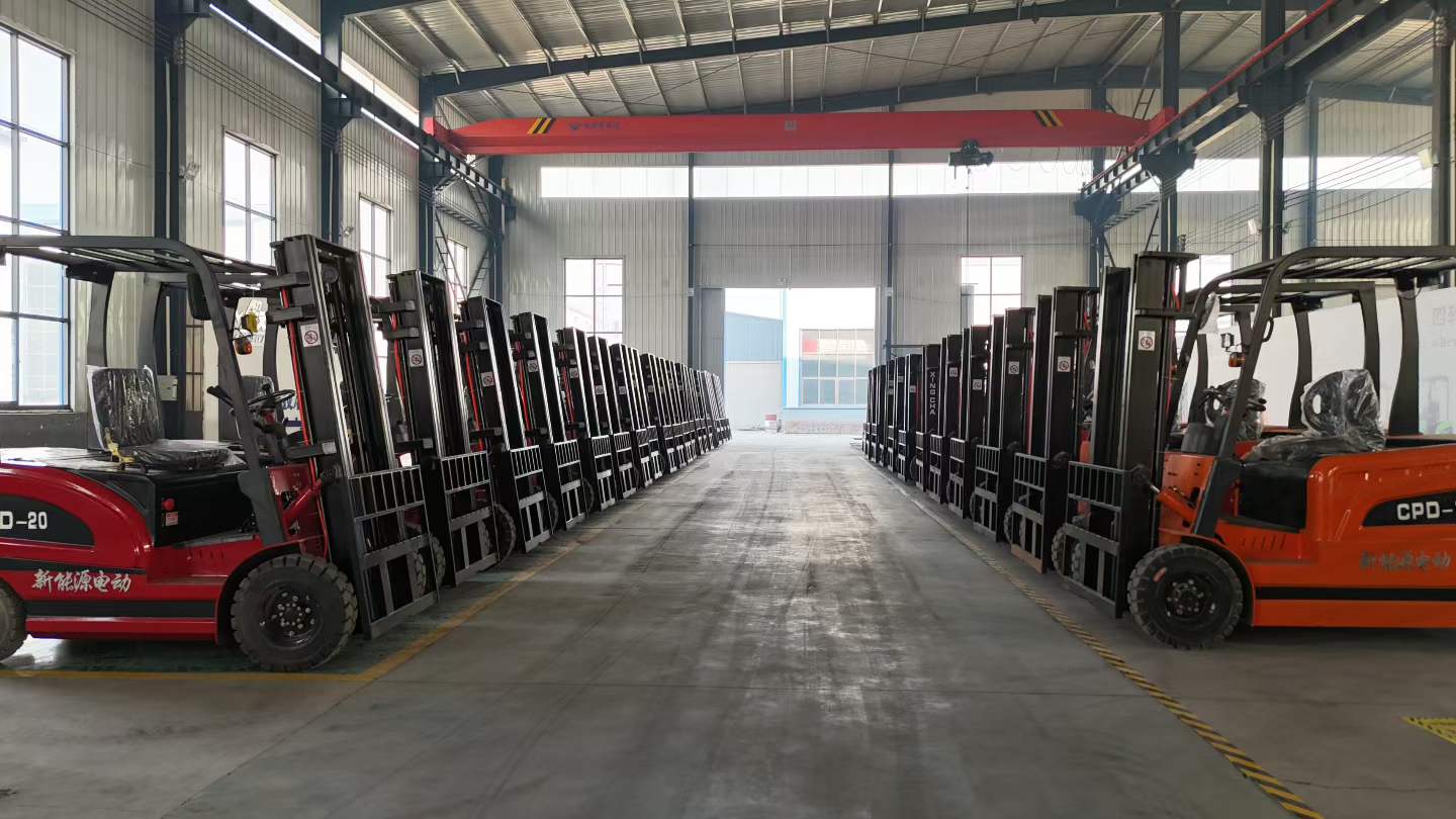 Electric forklift preparation
