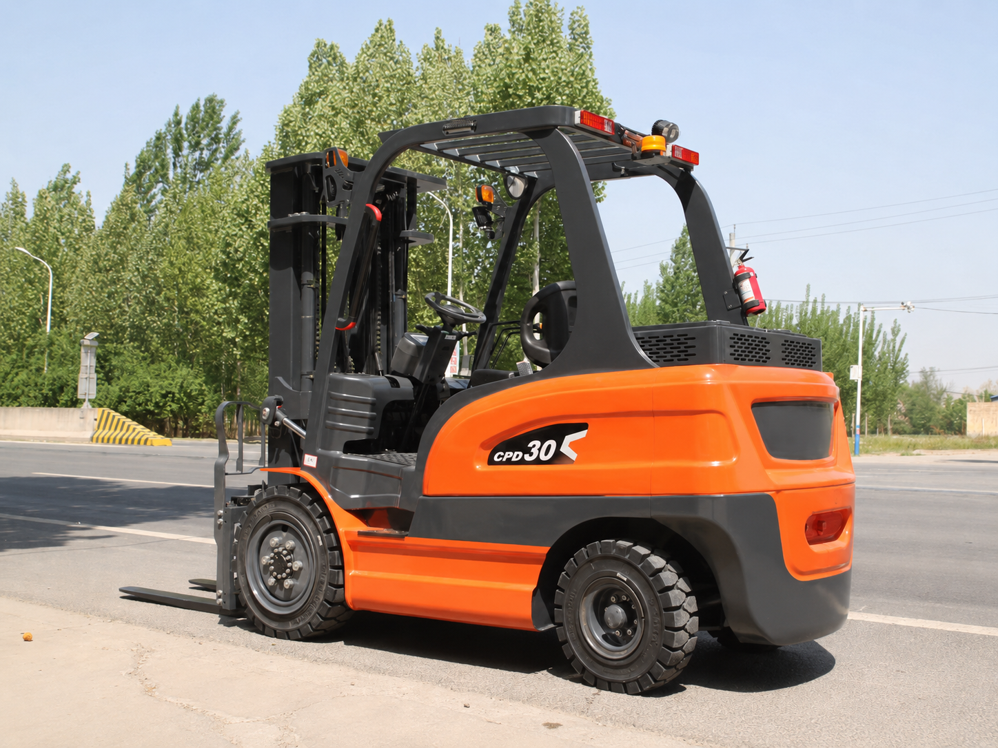 Electric forklift preparation 2